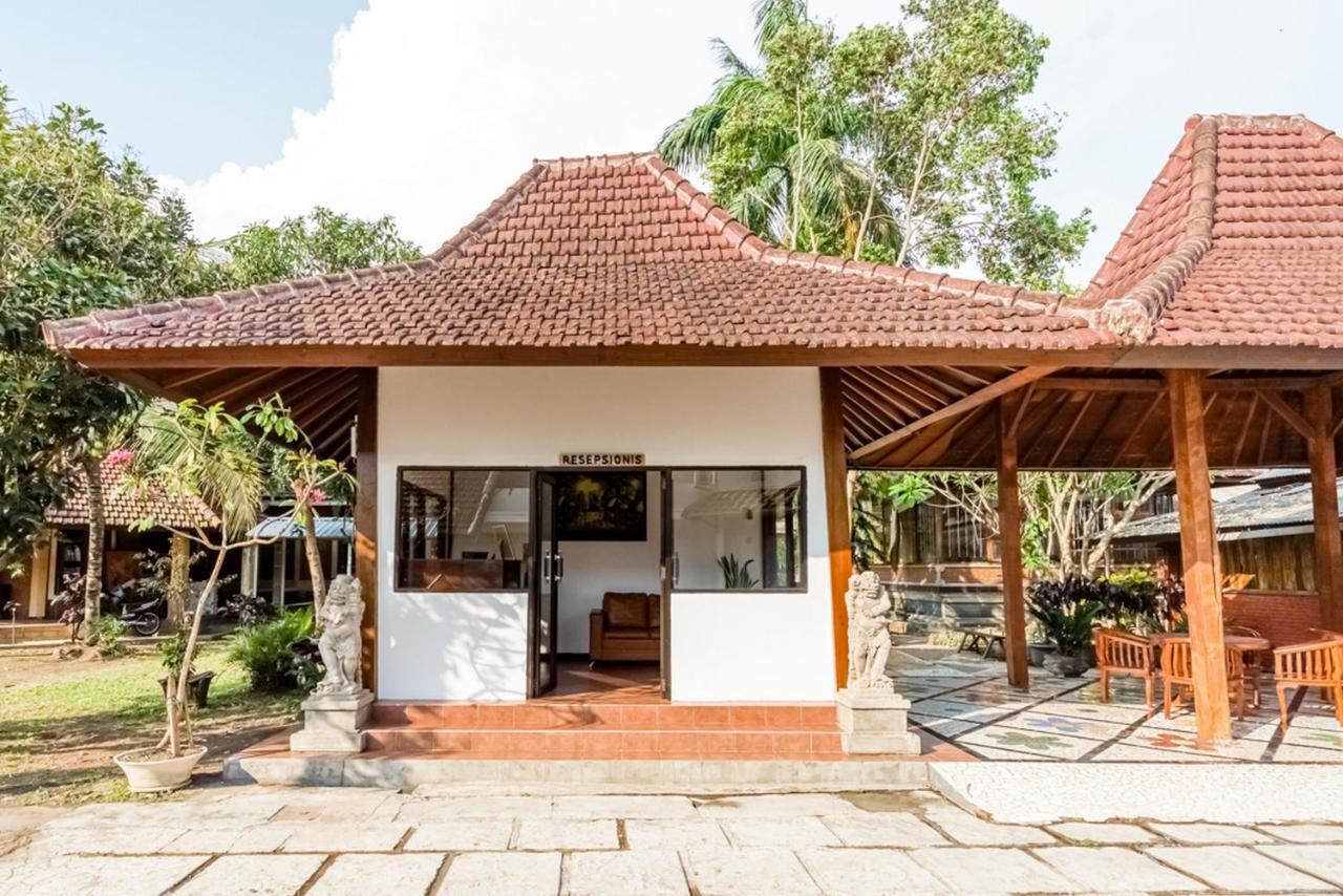 Reddoorz Syariah Near Gor Ken Arok Hotel Malang Buitenkant foto